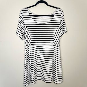 Motherhood Maternity - Plus Size Black & White Striped Top